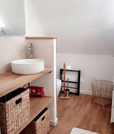 La Douce'heurt لي بورتيل